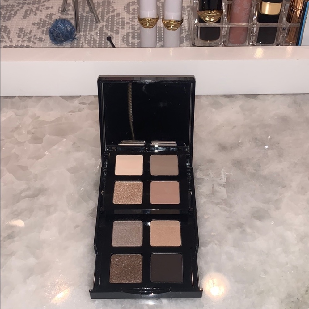 Bobbi Brown Sandy Nude Eyeshadow Palette